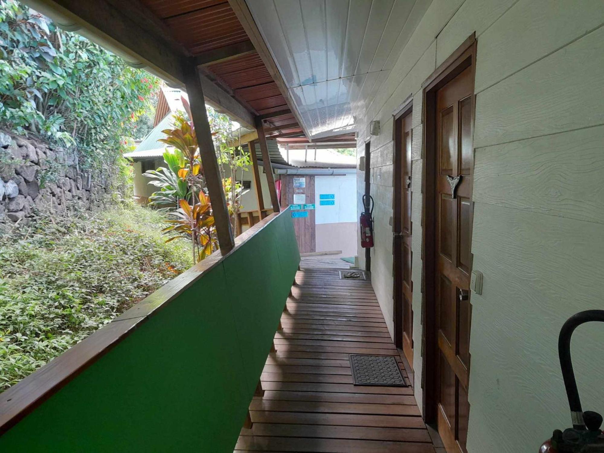 Fare Arana Moorea Guesthouse Atiha Kültér fotó